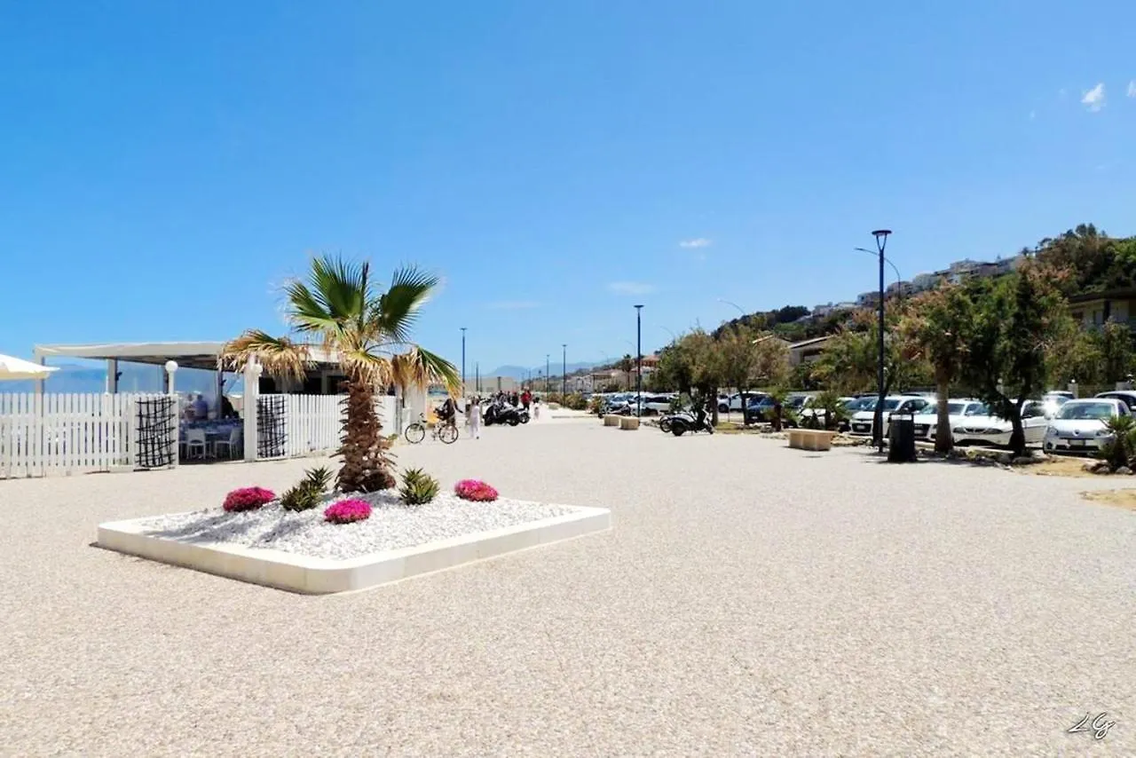 Vila Charming House In Alcamo With Bikes Available